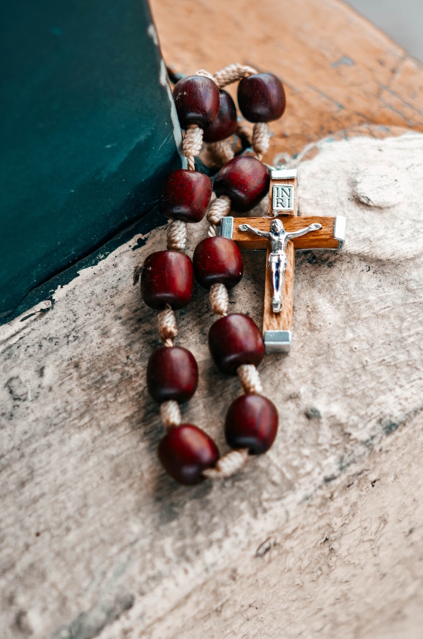 How to Pray the 1000 Thank You Jesus Rosary?